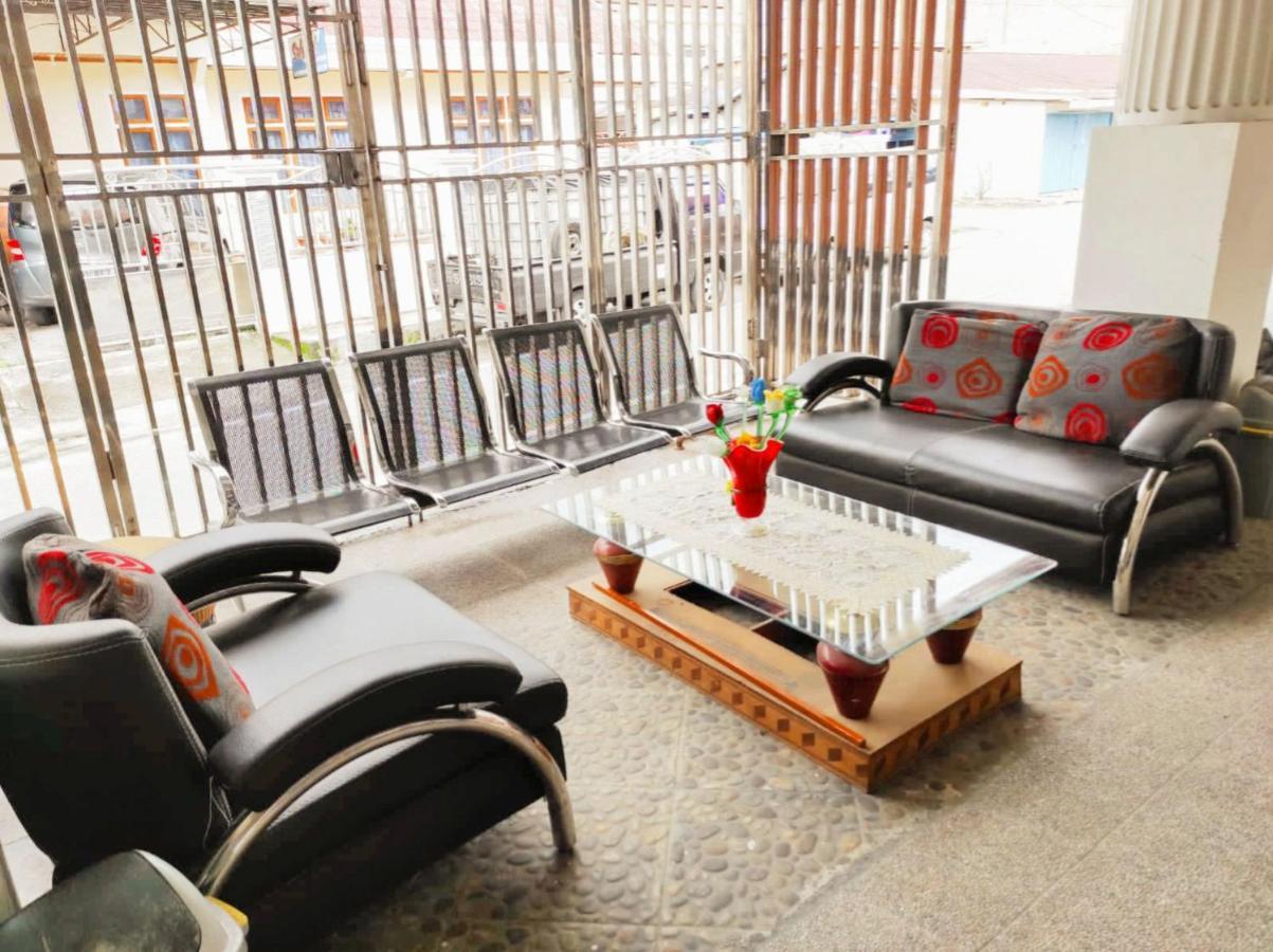 Reddoorz Syariah Near Pasar Aur Kuning Hotell Bukittinggi Exteriör bild