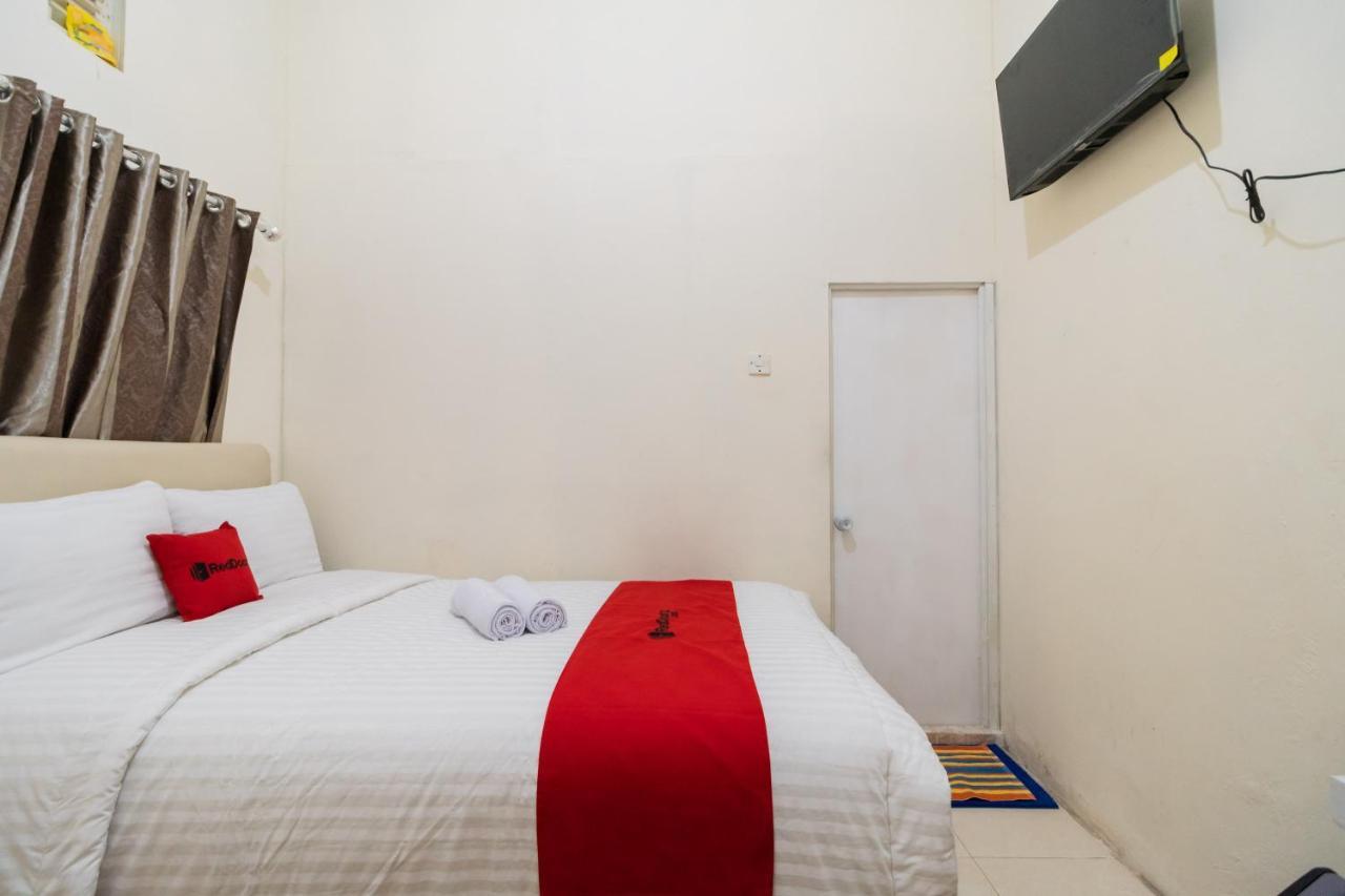 Reddoorz Syariah Near Pasar Aur Kuning Hotell Bukittinggi Exteriör bild
