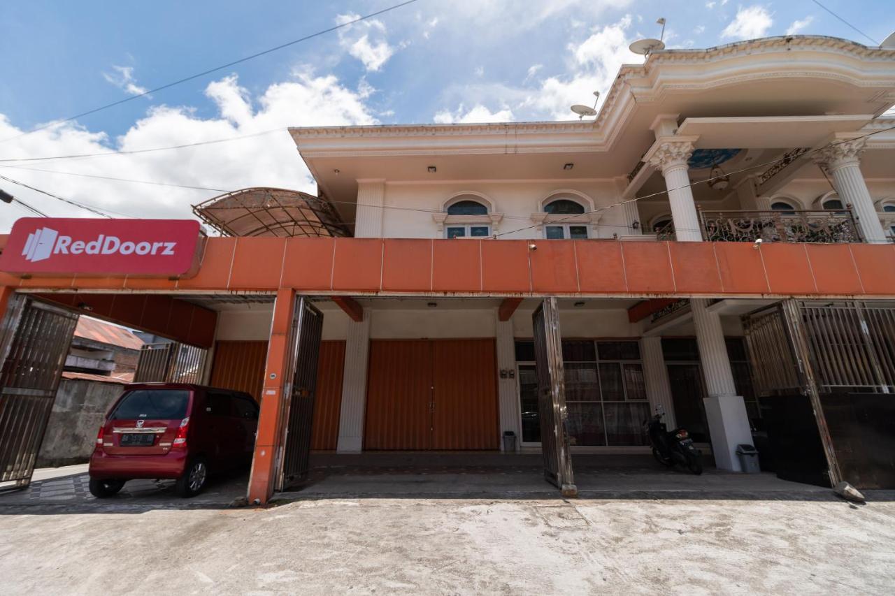 Reddoorz Syariah Near Pasar Aur Kuning Hotell Bukittinggi Exteriör bild